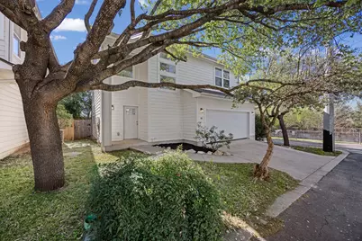 7312 E Ben White Boulevard #10, Austin, TX 78741 - Photo 3