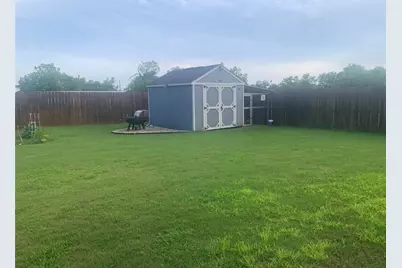 307 W Front Street Street SW, Thorndale, TX 76577 - Photo 9