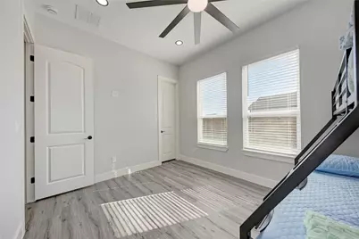 123 Los Robles Road, Elgin, TX 78621 - Photo 31