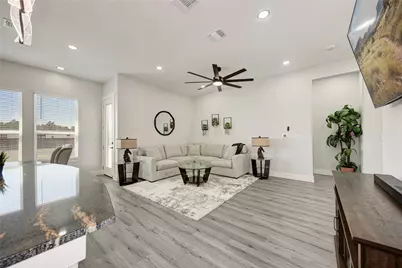 123 Los Robles Road, Elgin, TX 78621 - Photo 9