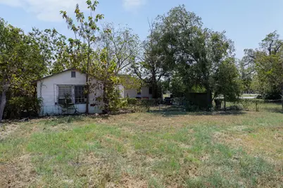 650 S Main Street, Giddings, TX 78942 - Photo 11