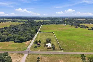 7033 Fm County Road 957, Schulenburg, TX 78956 - Photo 35
