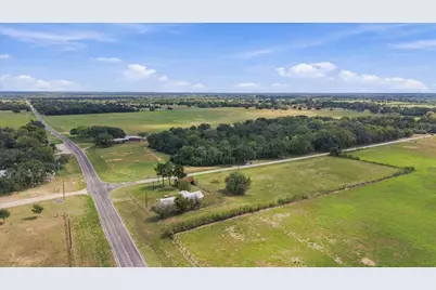 7033 Fm County Road 957, Schulenburg, TX 78956 - Photo 31