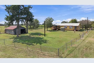 7033 Fm County Road 957, Schulenburg, TX 78956 - Photo 27