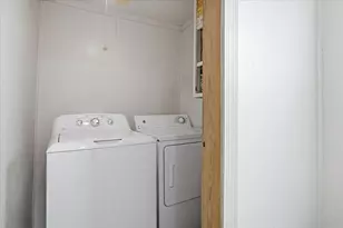7033 Fm County Road 957, Schulenburg, TX 78956 - Photo 19
