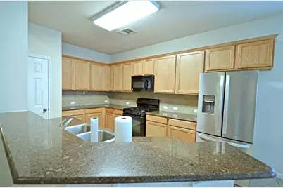 204 Valona Loop, Round Rock, TX 78681 - Photo 15