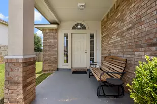 1004 Whitley Dr, Leander, TX 78641 - Photo 5