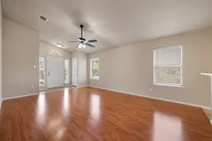 1004 Whitley Dr, Leander, TX 78641 - Photo 9