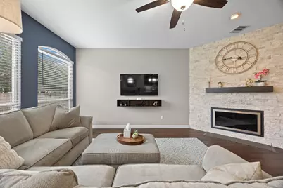 3512 Endless Shore Drive, Pflugerville, TX 78660 - Photo 5