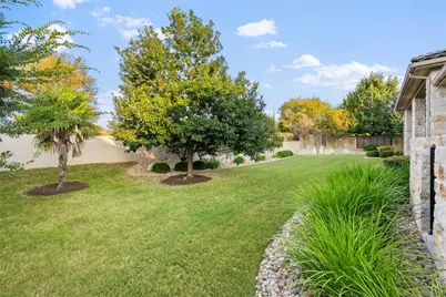 203 Bisset Court, Lakeway, TX 78738 - Photo 23