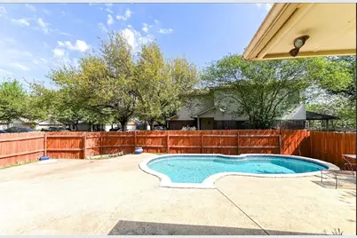1416 Roxannes Run, Pflugerville, TX 78660 - Photo 15