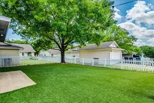 175 Wetzel, Kyle, TX 78640 - Photo 25