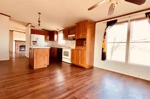 12106 Johnson Rd, Manor, TX 78653 - Photo 9