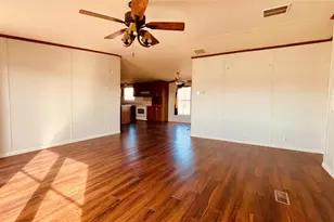 12106 Johnson Rd, Manor, TX 78653 - Photo 13