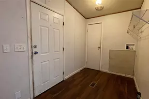 12106 Johnson Rd, Manor, TX 78653 - Photo 11