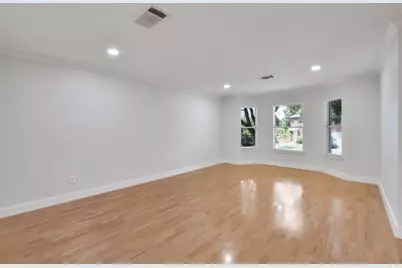 10903 Claywood Drive, Austin, TX 78753 - Photo 5