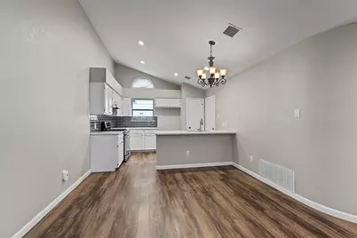 7022 Buccaneer Trail, Austin, TX 78729 - Photo 13