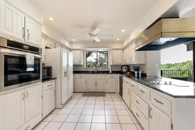 6033 Mount Bonnell Cove, Austin, TX 78731 - Photo 5