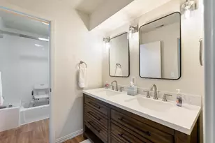 6033 Mt Bonnell Cove, Austin, TX 78731 - Photo 23