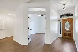 14804 Staked Plains Loop, Austin, TX 78717 - Photo 5