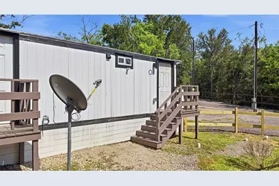 2540 Fm 20, Red Rock, TX 78662 - Photo 35