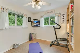 7606 Silverplume Cir, Austin, TX 78757 - Photo 13