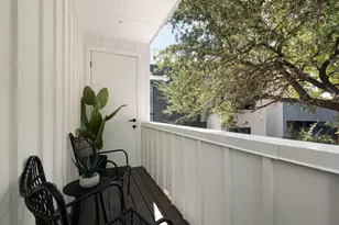2301 E 2nd St, Austin, TX 78702 - Photo 15