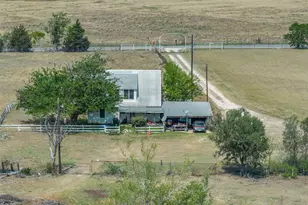 763 Upper Elgin River Rd, Elgin, TX 78621 - Photo 9