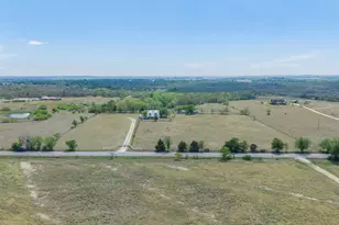 763 Upper Elgin River Rd, Elgin, TX 78621 - Photo 35