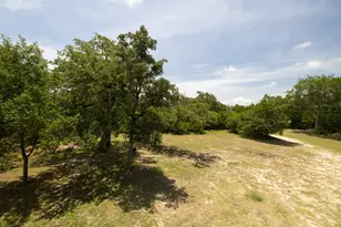 1471 Co Rd A, Lexington, TX 78947 - Photo 23