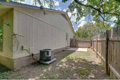 1103 Woodlief Trail, Round Rock, TX 78664 - Photo 19