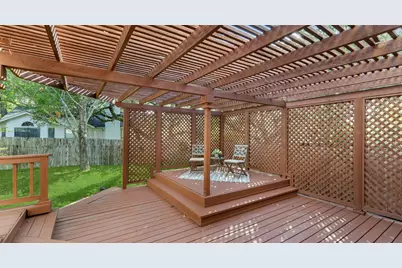 13248 Kerrville Folkway, Austin, TX 78729 - Photo 21