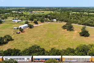 160 McVay Ln, Elgin, TX 78621 - Photo 17