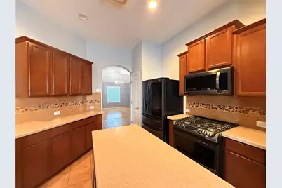 2701 Pedernales Falls Drive, Pflugerville, TX 78660 - Photo 9