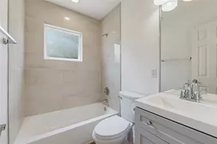 1104 N Hackberry St, Lampasas, TX 76550 - Photo 25