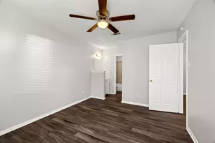 12130 Thompkins Dr, Austin, TX 78753 - Photo 17