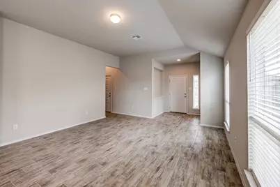 120 Lyndon Drive, San Marcos, TX 78666 - Photo 5