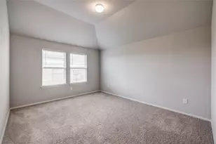 120 Lyndon Dr, San Marcos, TX 78666 - Photo 15