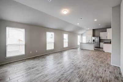 120 Lyndon Drive, San Marcos, TX 78666 - Photo 3