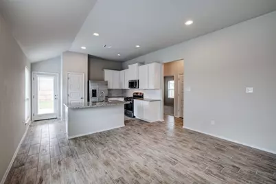 120 Lyndon Drive, San Marcos, TX 78666 - Photo 7