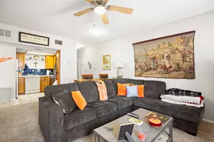 706 W 22nd St, Austin, TX 78705 - Photo 3