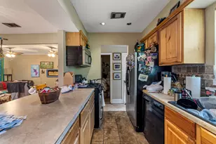 1600 Grayford Dr, Austin, TX 78704 - Photo 9