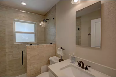 1902 E 18th Street, Georgetown, TX 78626 - Photo 27