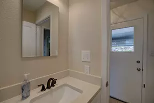 1902 E 18th St, Georgetown, TX 78626 - Photo 27