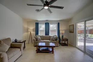 1902 E 18th St, Georgetown, TX 78626 - Photo 13