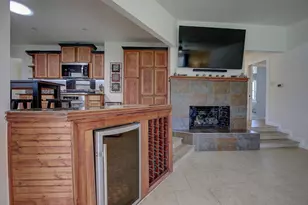 1902 E 18th St, Georgetown, TX 78626 - Photo 21