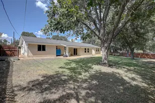 1902 E 18th St, Georgetown, TX 78626 - Photo 25