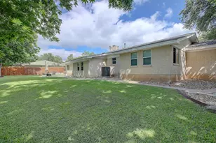 1902 E 18th St, Georgetown, TX 78626 - Photo 37