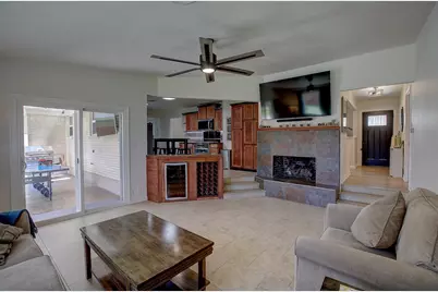1902 E 18th Street, Georgetown, TX 78626 - Photo 15