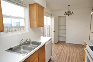 8804 Piney Point Dr, Austin, TX 78729 - Photo 5